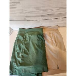 Athleta Soho Skort Lot of 2 Cream and Olive Green size 22